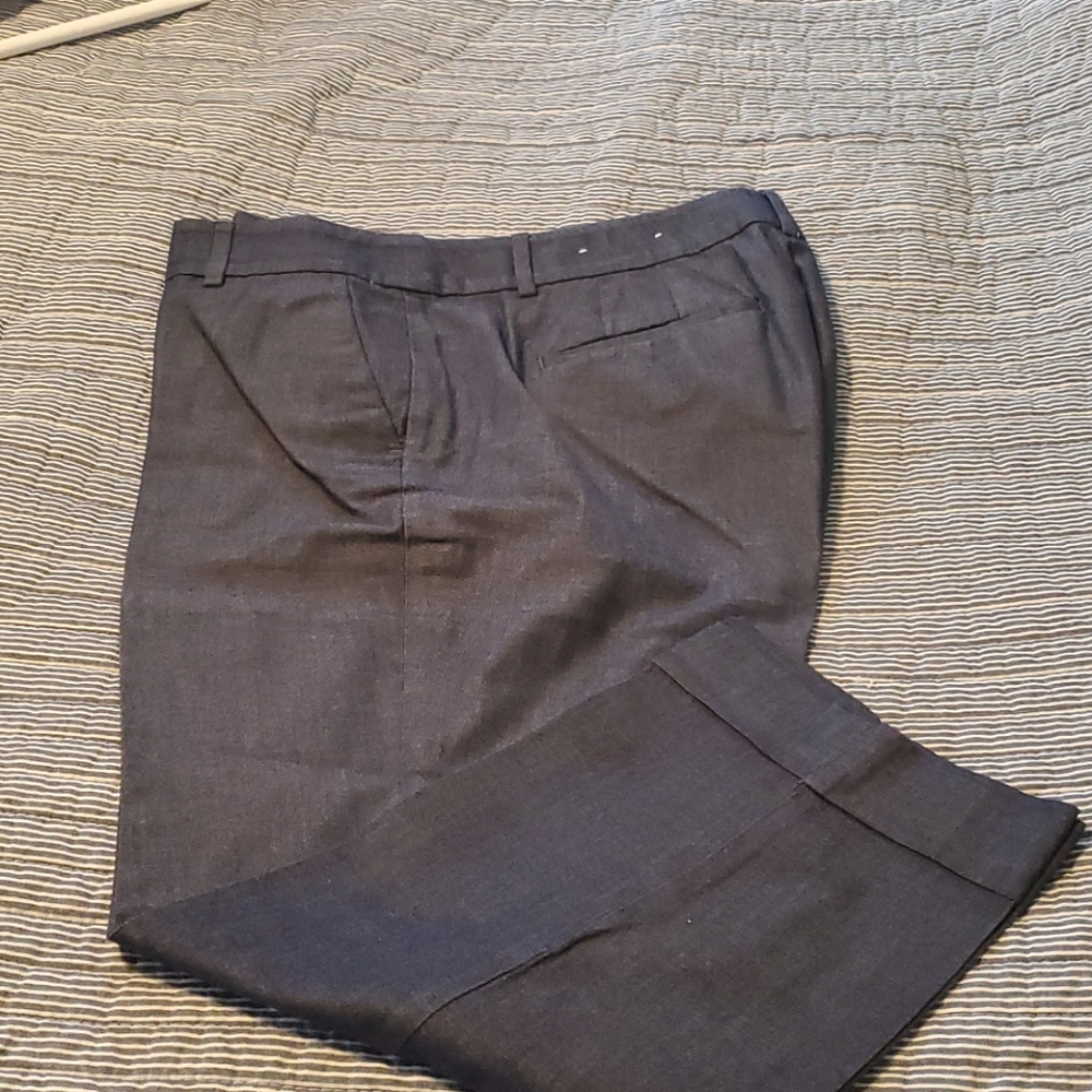 Chambray fabric cropped dress pants